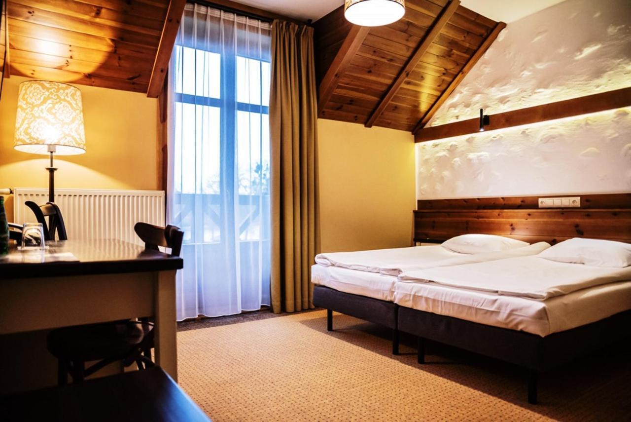Hotel Folwark Lekuk à Łękuk Mały Extérieur photo